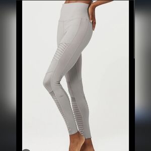 Alo Yoga High Waisted Glossy Moto Leggings Soft Dove Grey Small